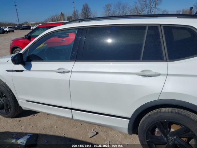 3VV8B7AX3RM052588 Volkswagen Tiguan 2.0t Se R-line Black