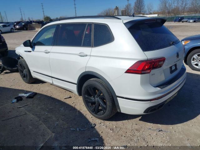 3VV8B7AX3RM052588 Volkswagen Tiguan 2.0t Se R-line Black