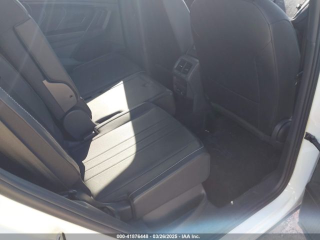 3VV8B7AX3RM052588 Volkswagen Tiguan 2.0t Se R-line Black