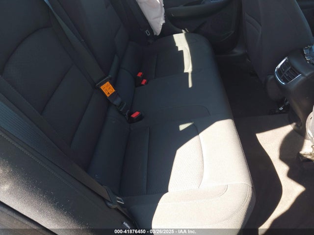 1G1ZD5ST4JF145033 Chevrolet MALIBU LT