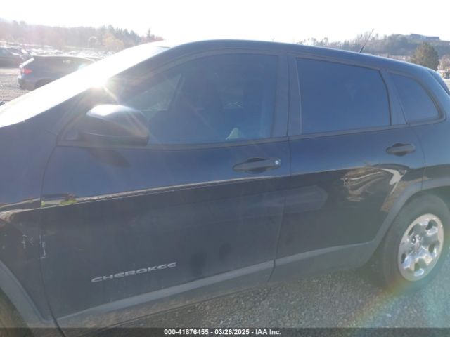 1C4PJMABXEW243080 Jeep Cherokee Sport