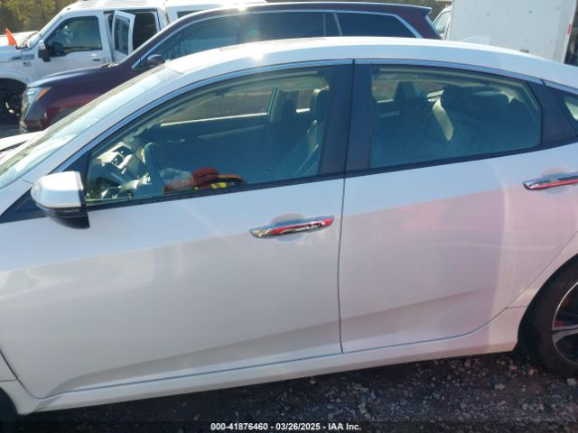 JHMFC1F95JX008955 Honda Civic Touring