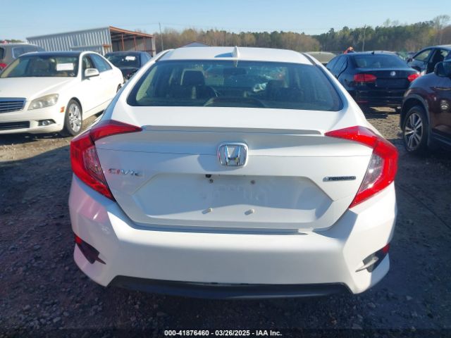 JHMFC1F95JX008955 Honda Civic Touring
