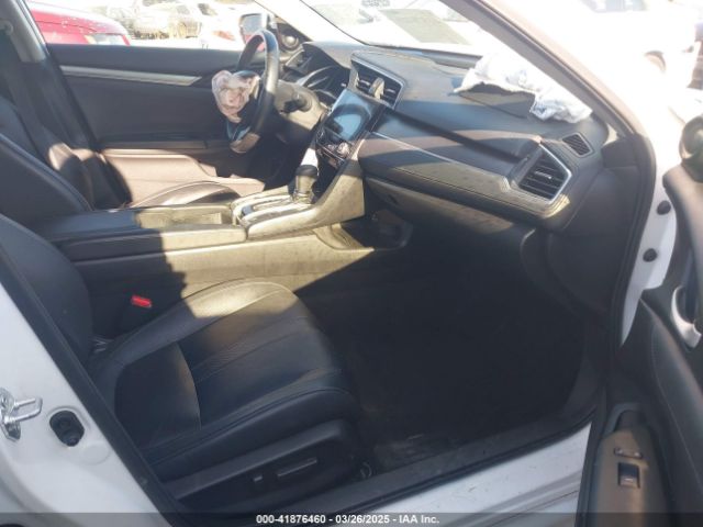 JHMFC1F95JX008955 Honda Civic Touring