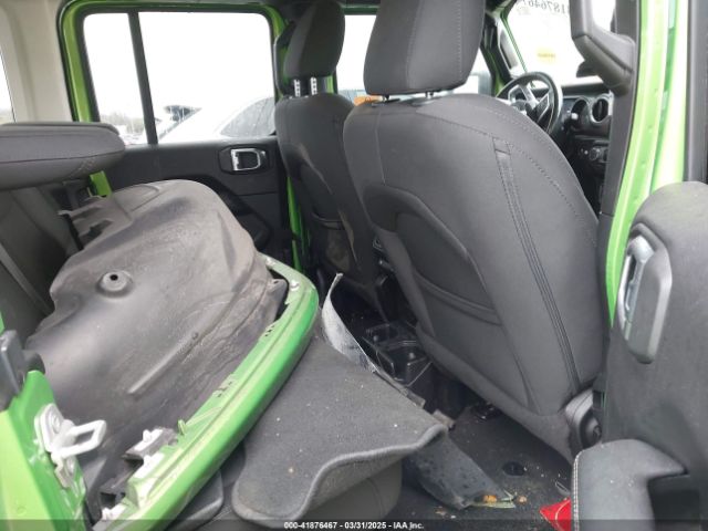 1C4HJXEN3LW115514 Jeep Wrangler Unlimited Sahara