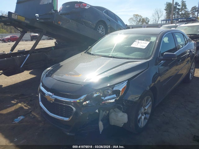 Chevrolet MALIBU 1LT 2015 1G11C5SL1FF337565 Image 2