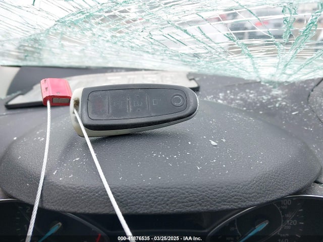 Ford ESCAPE SE 2019 1FMCU9GD7KUB29309 Image 11