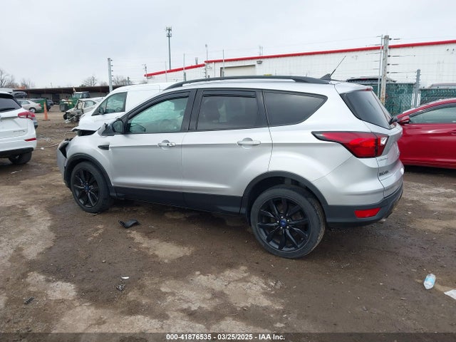 Ford ESCAPE SE 2019 1FMCU9GD7KUB29309 Image 14