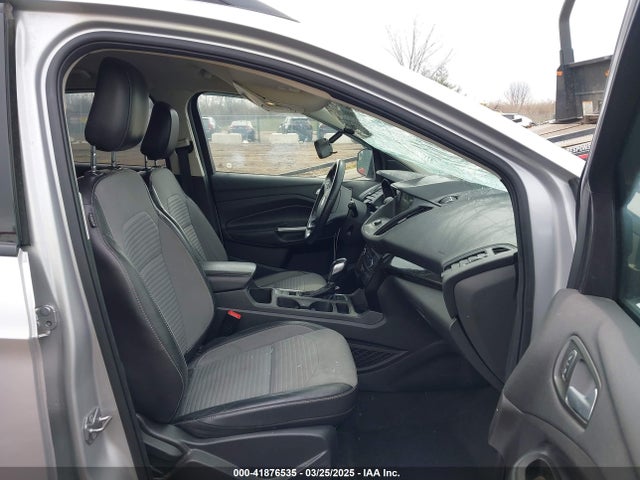 Ford ESCAPE SE 2019 1FMCU9GD7KUB29309 Image 5