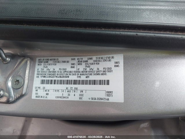Ford ESCAPE SE 2019 1FMCU9GD7KUB29309 Image 9