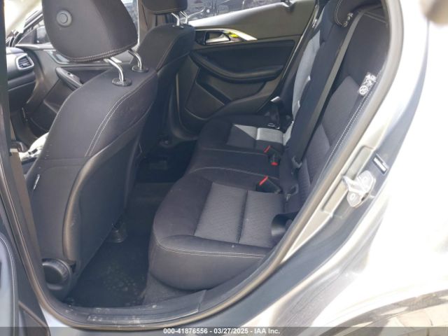 2018 INFINITI QX30 SJKCH5CPXJA003377 Photo 7
