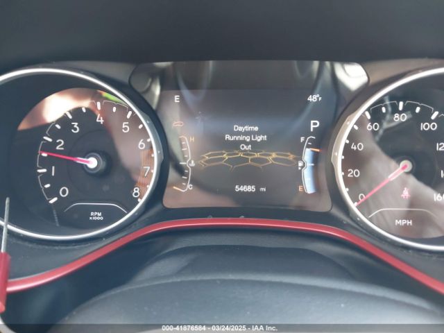 3C4NJDDB5KT683907 Jeep Compass Trailhawk 4x4