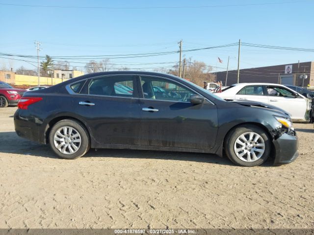 1N4AL3AP2HC266922 Nissan Altima 2.5 S