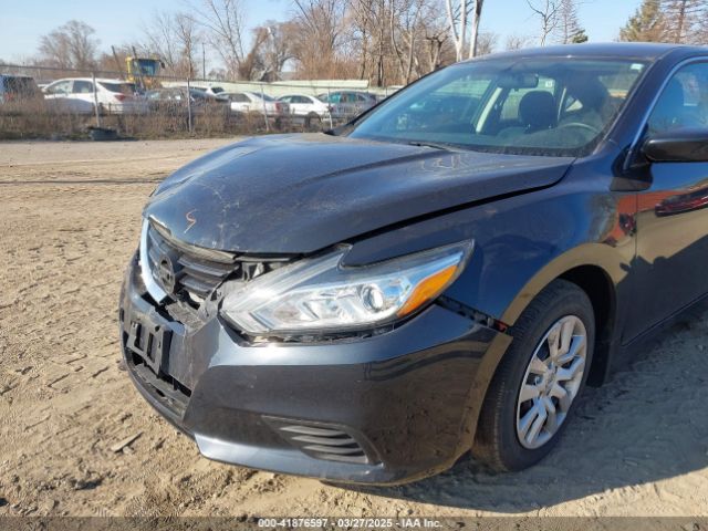 1N4AL3AP2HC266922 Nissan Altima 2.5 S