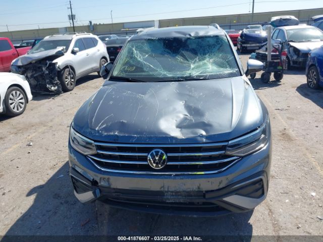 3VVTB7AX2RM230811 Volkswagen Tiguan 2.0t Wolfsburg Edition