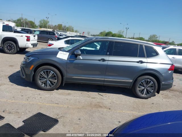 3VVTB7AX2RM230811 Volkswagen Tiguan 2.0t Wolfsburg Edition