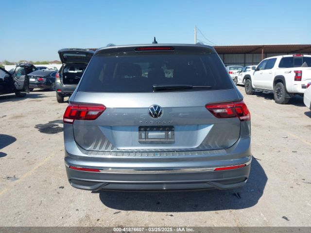 3VVTB7AX2RM230811 Volkswagen Tiguan 2.0t Wolfsburg Edition