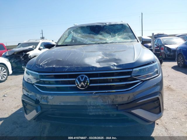 3VVTB7AX2RM230811 Volkswagen Tiguan 2.0t Wolfsburg Edition