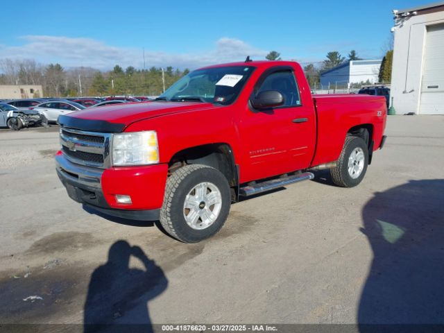 2011 CHEVROLET SILVERADO 1500 1GCNKSE09BZ429415 Photo 1