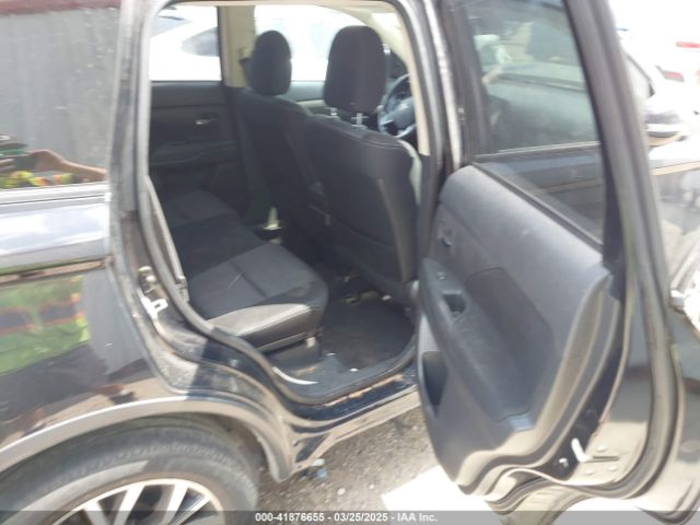 JA4AZ3A31HZ021509 Mitsubishi Outlander Se