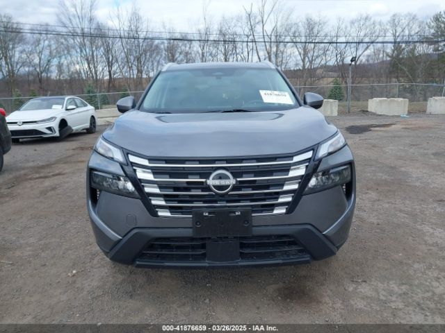 JN8BT3BB0RW444462 Nissan Rogue Sv Intelligent Awd