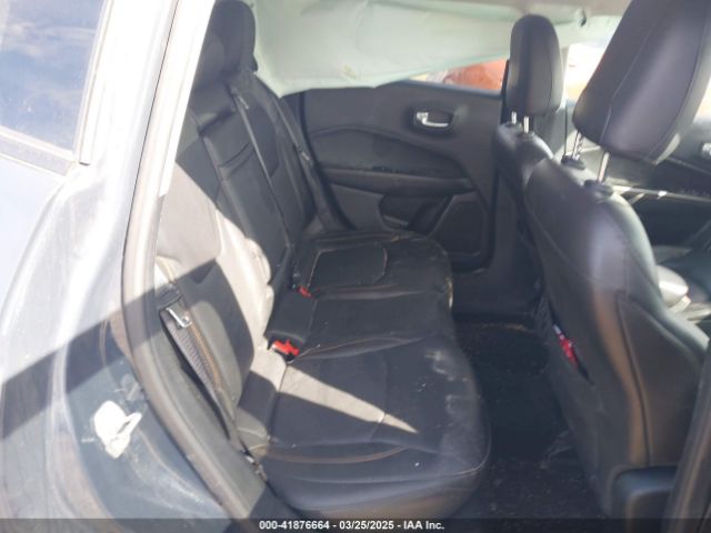 3C4NJDCB2JT283500 Jeep Compass Limited 4x4