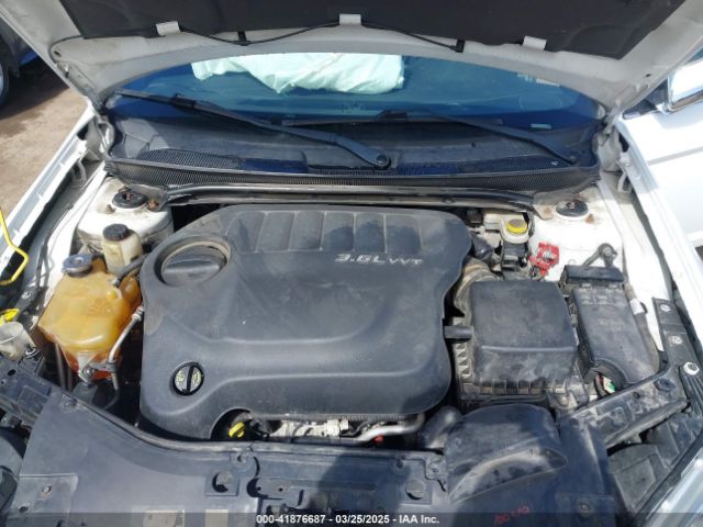 2014 CHRYSLER 200 1C3CCBCG9EN134450 Photo 9