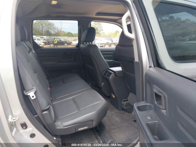 5FPYK1F62EB013329 Honda Ridgeline Se