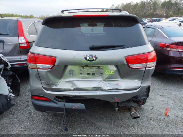5XYPG4A58GG077375 KIA Sorento 3.3l Lx