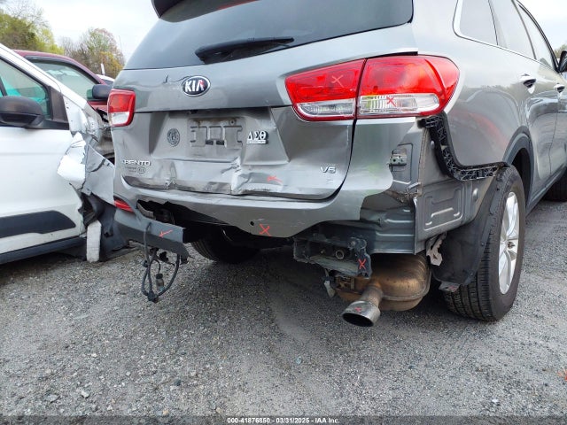 5XYPG4A58GG077375 KIA Sorento 3.3l Lx