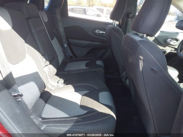 1C4PJMAB5EW169454 Jeep Cherokee Sport