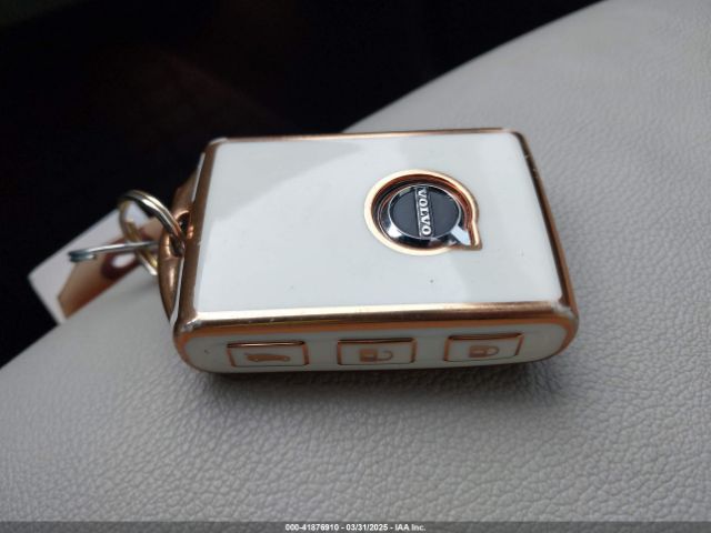 2024 VOLVO XC40 YV4L12UEXR2202130 Photo 10
