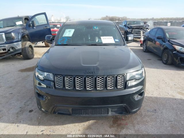 1C4RJEAG4JC311699 Jeep Grand Cherokee Altitude 4x2