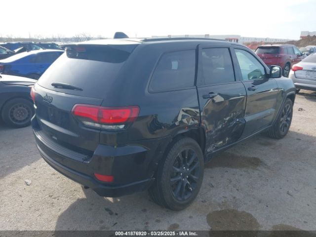 1C4RJEAG4JC311699 Jeep Grand Cherokee Altitude 4x2