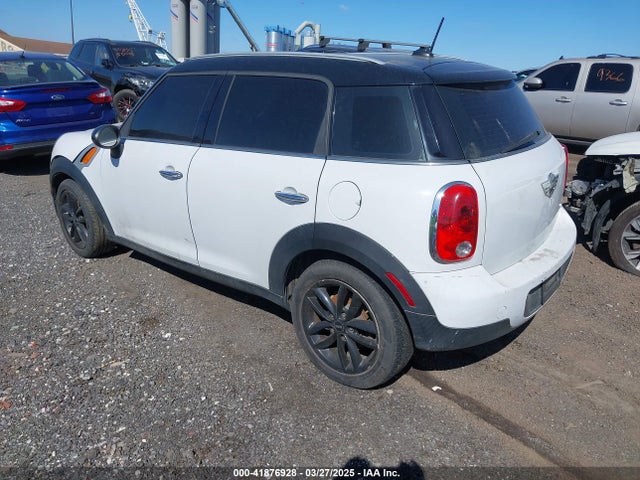 2012 MINI COOPER COUNTRYMAN WMWZB3C50CWM03775 Photo 2