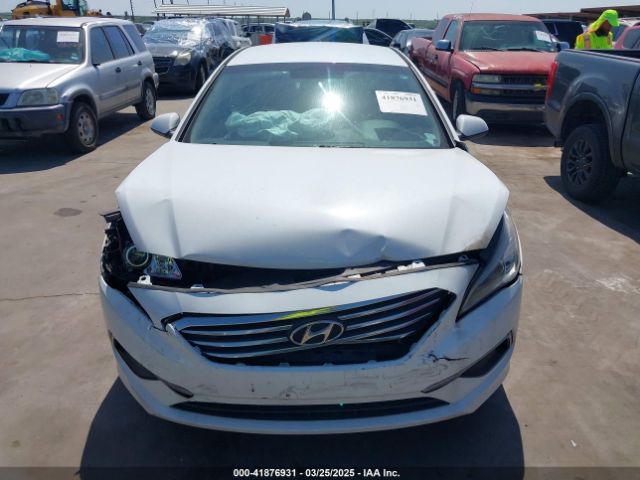 5NPE24AF2GH270130 Hyundai SONATA SE