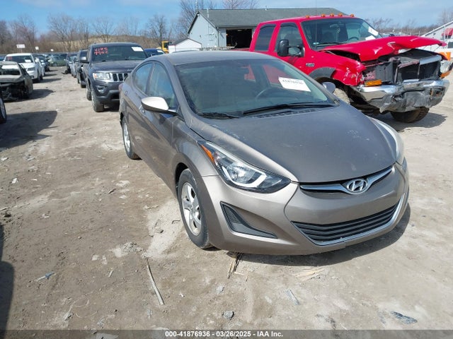 Hyundai ELANTRA SE 2015 5NPDH4AE4FH567240 Image 1