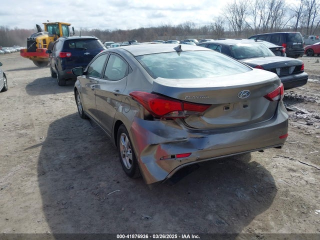Hyundai ELANTRA SE 2015 5NPDH4AE4FH567240 Image 3
