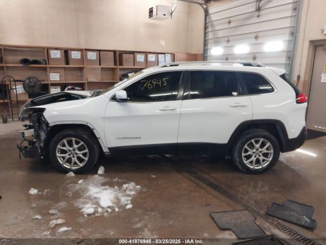 1C4PJMCB4FW733710 Jeep Cherokee Latitude