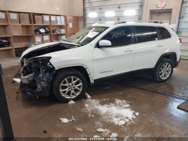 1C4PJMCB4FW733710 Jeep Cherokee Latitude