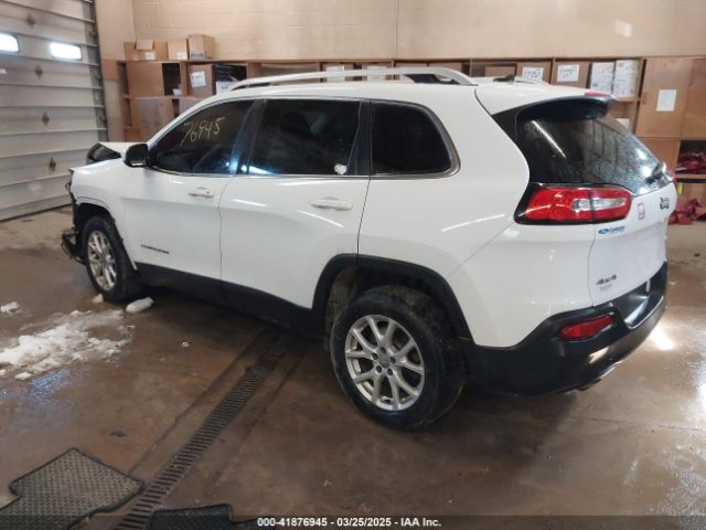 1C4PJMCB4FW733710 Jeep Cherokee Latitude