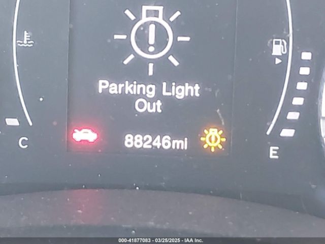 ZACCJABBXHPF51072 Jeep Renegade Latitude Fwd