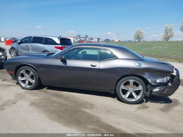 2C3CDZAT2FH823343 Dodge Challenger R/t