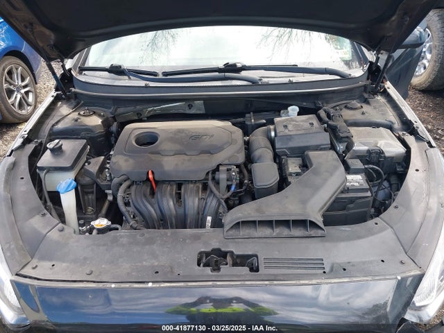 5NPE24AF0JH713253 Hyundai SONATA SE