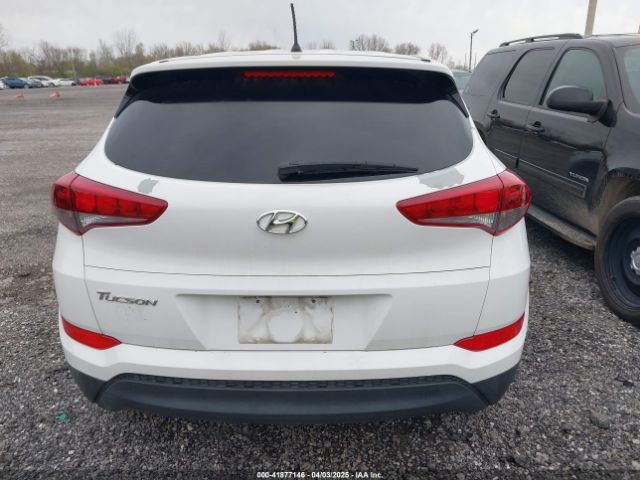 KM8J23A46JU625168 Hyundai TUCSON SE