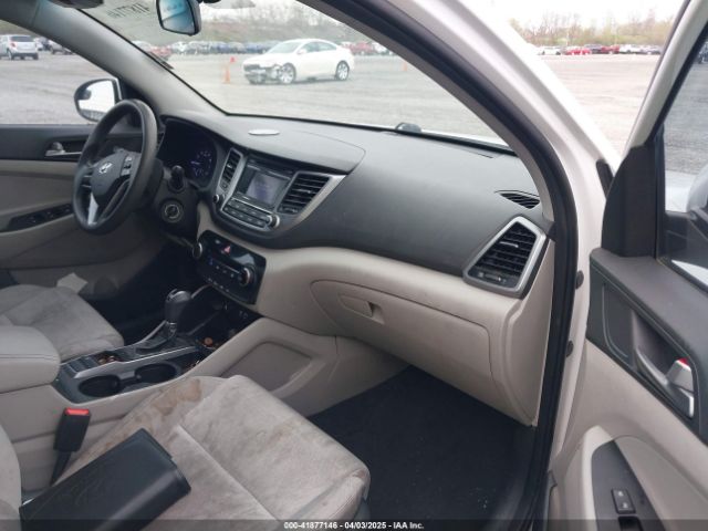 KM8J23A46JU625168 Hyundai TUCSON SE