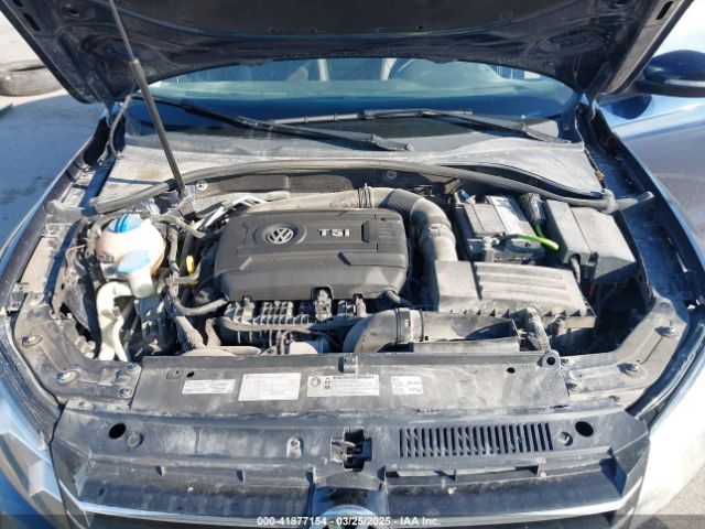 1VWAT7A35EC080363 Volkswagen Passat 1.8t Wolfsburg Edition