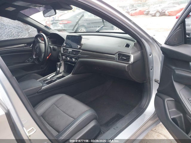 1HGCV1F33KA043302 Honda Accord Sport