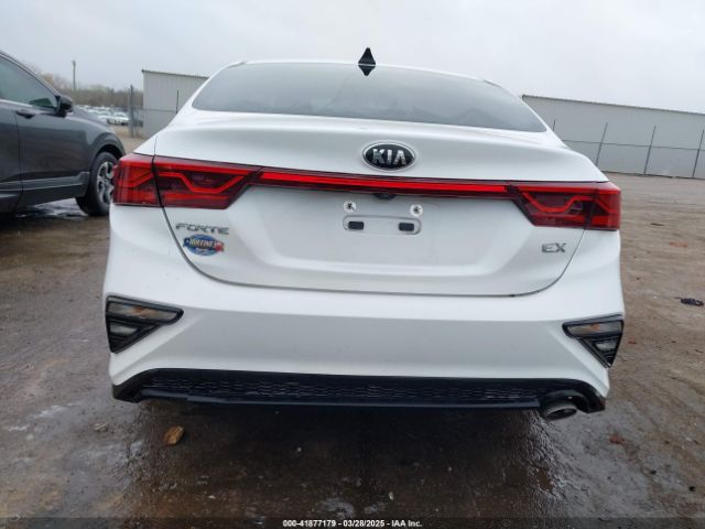 3KPF54AD5KE033848 KIA FORTE EX