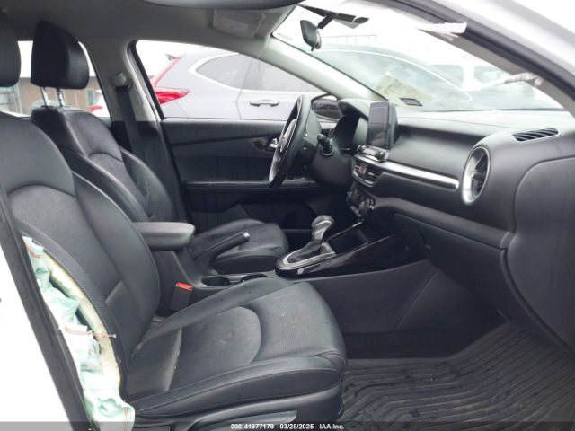 3KPF54AD5KE033848 KIA FORTE EX